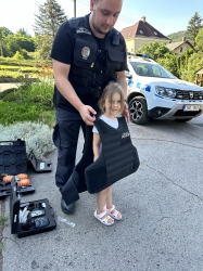 POLICIE v MŠ